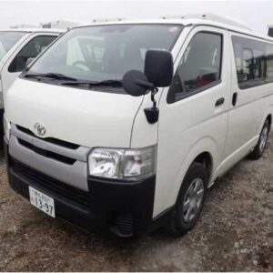 2019 Toyota Hiace Van white diesel used car Japan export