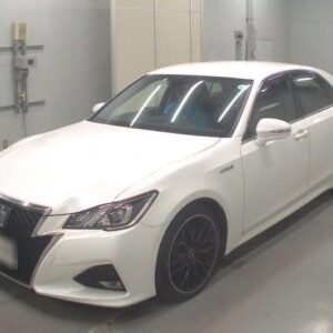 2016 Toyota Crown Hybrid pearl gasoline used car Japan export