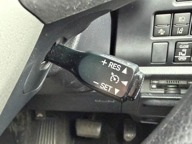 Ref:AUX-23376700 TOYOTA NOAH 2017 20 Ref:AUX-23376700 TOYOTA NOAH 2017 - Image 20