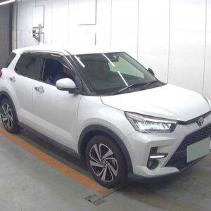 2023 Toyota Raize pearl gasoline used car Japan export