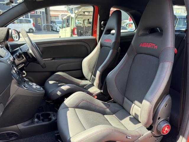 Ref:AUX-23377359 ABARTH ABARTH 695 2024 17 Ref:AUX-23377359 ABARTH ABARTH 695 2024 - Image 17
