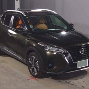 2021 Nissan Kicks green gasoline used car Japan export