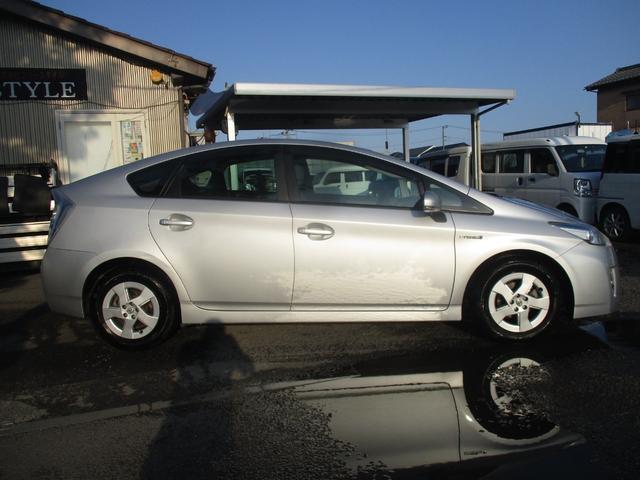 Ref:AUX-23390728 TOYOTA PRIUS 2010 2 Ref:AUX-23390728 TOYOTA PRIUS 2010 - Image 2