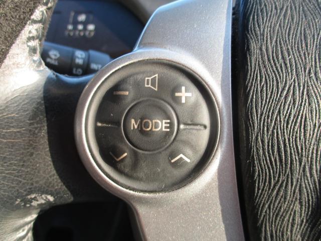 Ref:AUX-23390728 TOYOTA PRIUS 2010 12 Ref:AUX-23390728 TOYOTA PRIUS 2010 - Image 12