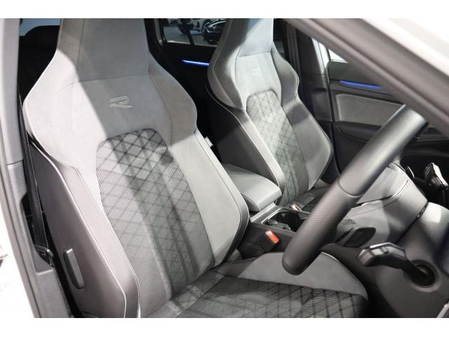 Ref:AUX-23397475 VOLKSWAGEN GOLF VARIANT 2023 6 Ref:AUX-23397475 VOLKSWAGEN GOLF VARIANT 2023 - Image 6