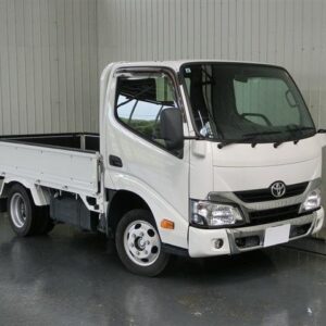 2020 Toyota Dyna Truck white gasoline used car Japan export