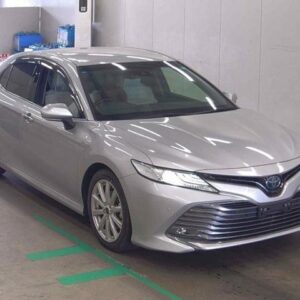 2018 Toyota Camry silver gasoline used car Japan export