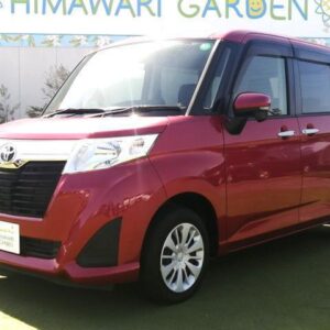 2018 Toyota Roomy red gasoline used car Japan export