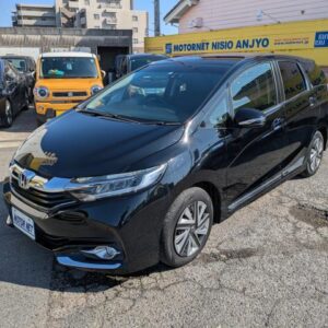 2017 Honda Shuttle black hybrid used car Japan export