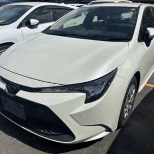 2021 Toyota Corolla Touring pearl gasoline used car Japan export