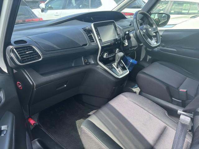 Ref:AUX-23417471 NISSAN SERENA 2017 4 Ref:AUX-23417471 NISSAN SERENA 2017 - Image 4