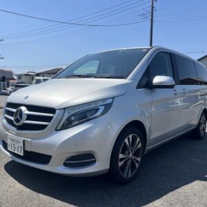 2016 Mercedes Benz V-Class silver diesel used car Japan export