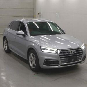 2019 Audi Q5 silver diesel used car Japan export