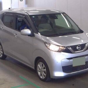 2020 Nissan Dayz silver gasoline used car Japan export