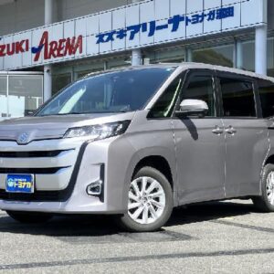 2024 Suzuki Landy silver gasoline used car Japan export