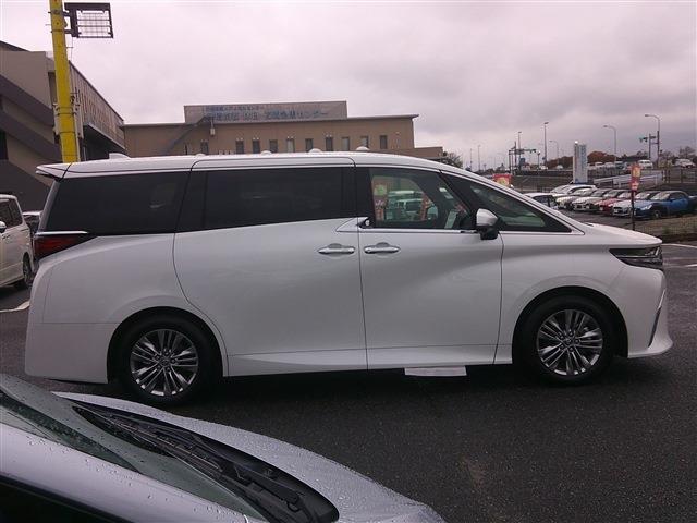 Ref:AUX-23422594 TOYOTA ALPHARD HYBRID 2026 5 Ref:AUX-23422594 TOYOTA ALPHARD HYBRID 2026 - Image 5
