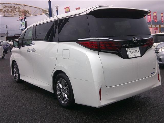 Ref:AUX-23422594 TOYOTA ALPHARD HYBRID 2026 8 Ref:AUX-23422594 TOYOTA ALPHARD HYBRID 2026 - Image 8
