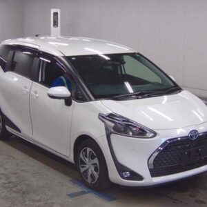 2022 Toyota Sienta pearl gasoline used car Japan export