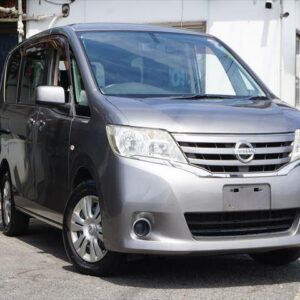 2011 Nissan Serena silver gasoline used car Japan export
