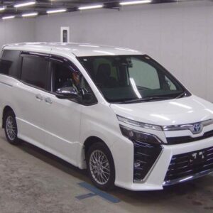 2021 Toyota Voxy pearl gasoline used car Japan export