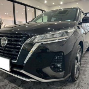 2022 Nissan Kix black hybrid used car Japan export