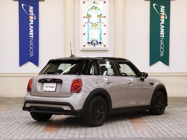 Ref:AUX-23436715 MINI MINI 2023 2 Ref:AUX-23436715 MINI MINI 2023 - Image 2