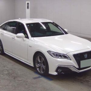 2018 Toyota Crown Hybrid pearl gasoline used car Japan export