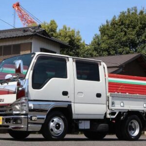 2019 Isuzu Elf Truck white diesel used car Japan export