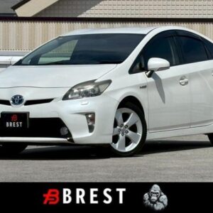 2012 Toyota Prius white hybrid used car Japan export