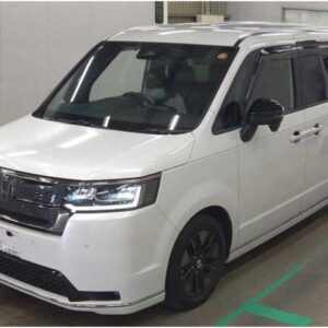 2023 Honda Stepwagon pearl gasoline used car Japan export