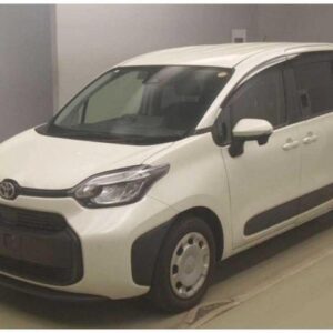 2023 Toyota Sienta pearl gasoline used car Japan export
