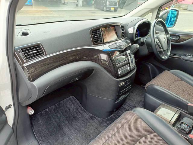 Ref:AUX-23456780 NISSAN ELGRAND 2012 15 Ref:AUX-23456780 NISSAN ELGRAND 2012 - Image 15