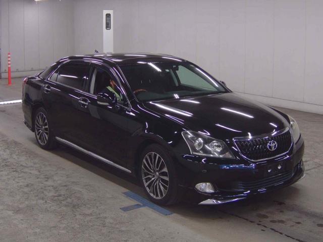 Ref:AUX-23458924 TOYOTA CROWN MAJESTA 2011 1 2011 Toyota Crown Majesta black gasoline used car Japan export