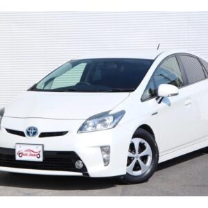 2015 Toyota Prius white hybrid used car Japan export