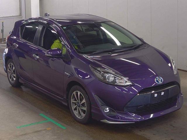 Ref:AUX-23459001 TOYOTA AQUA 2019 1 2019 Toyota Aqua purple gasoline used car Japan export