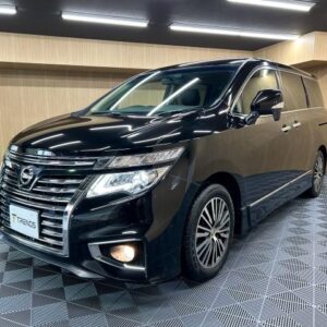 2018 Nissan Elgrand black gasoline used car Japan export