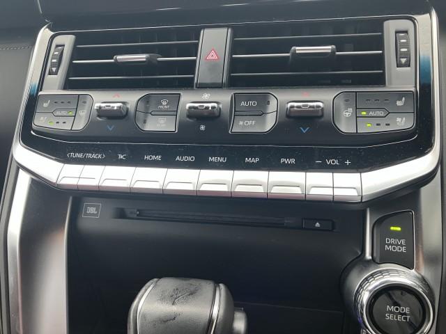 Ref:AUX-23471854 TOYOTA LAND CRUISER 2023 15 Ref:AUX-23471854 TOYOTA LAND CRUISER 2023 - Image 15