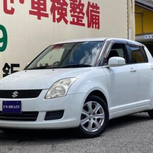 2010 Suzuki Swift pearl gasoline used car Japan export