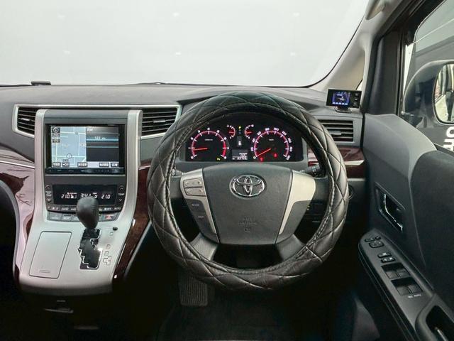 Ref:AUX-23477431 TOYOTA VELLFIRE 2013 12 Ref:AUX-23477431 TOYOTA VELLFIRE 2013 - Image 12