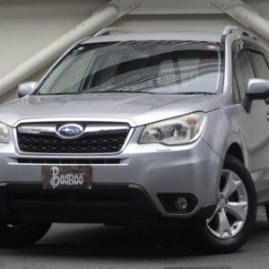 2013 Subaru Forester silver gasoline used car Japan export