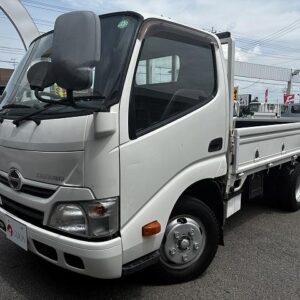 2012 Hino Dutro white diesel used car Japan export