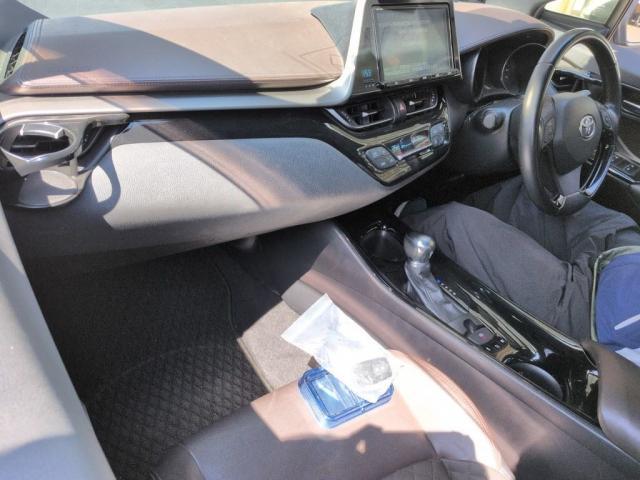 Ref:AUX-23478256 TOYOTA C-HR 2017 3 Ref:AUX-23478256 TOYOTA C-HR 2017 - Image 3