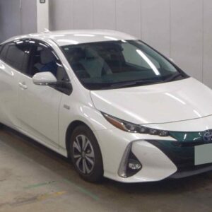 2017 Toyota Prius Phv pearl gasoline used car Japan export