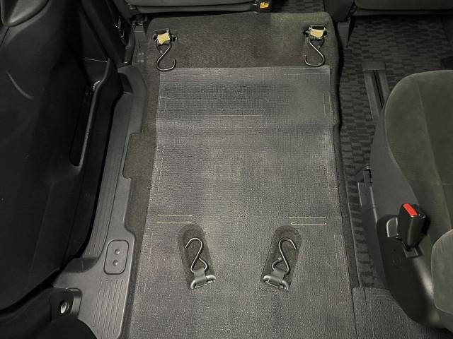Ref:AUX-23497442 TOYOTA VOXY 2013 5 Ref:AUX-23497442 TOYOTA VOXY 2013 - Image 5