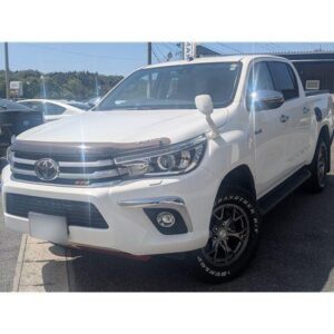 2020 Toyota Hilux white diesel used car Japan export