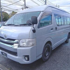 2010 Toyota Hiace Van silver gasoline used car Japan export