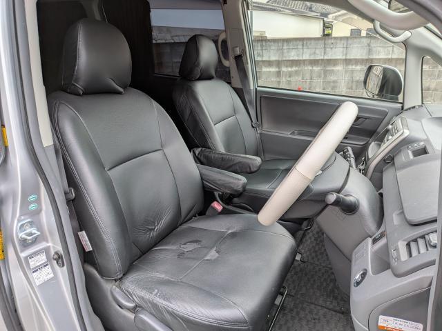 Ref:AUX-23502394 TOYOTA NOAH 2009 14 Ref:AUX-23502394 TOYOTA NOAH 2009 - Image 14