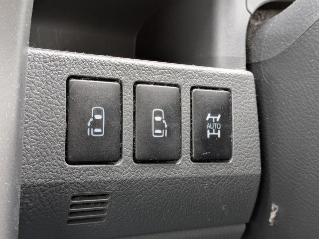 Ref:AUX-23502394 TOYOTA NOAH 2009 9 Ref:AUX-23502394 TOYOTA NOAH 2009 - Image 9