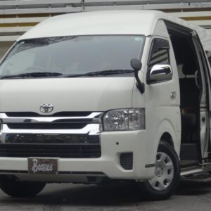 2019 Toyota Hiace Wagon white gasoline used car Japan export