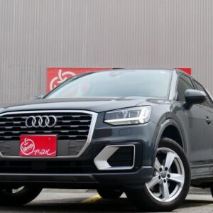 2018 Audi Q2 gray gasoline used car Japan export